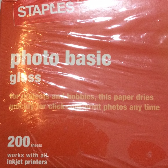 NIB Staples Photo Basic Gloss 200 Sheets AllI Inkjet Printers - Picture 3 of 4
